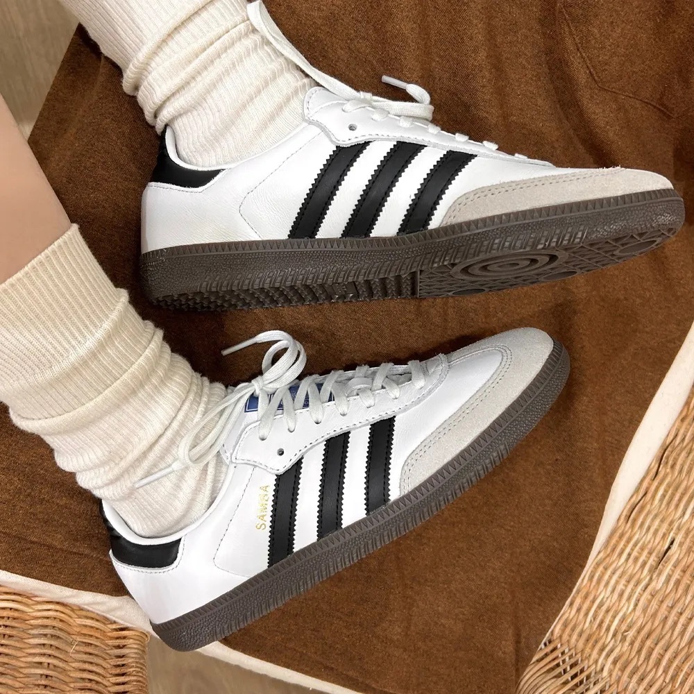 Brand New Adidas Samba OG J Big Kids Shoes